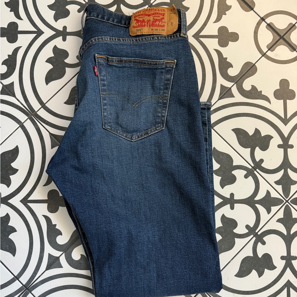 Levi's Men's Dark Blue Straight Jeans 501